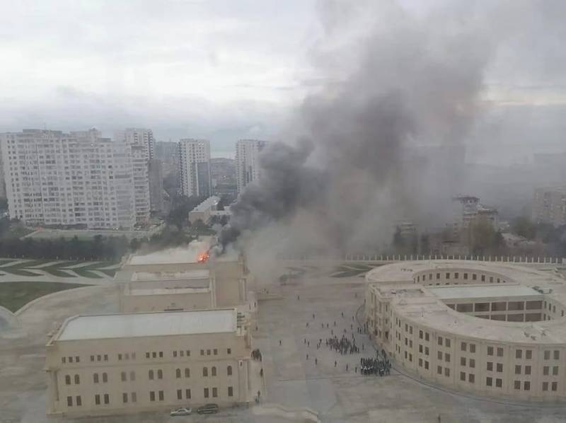 DSX-nin Akademiyasında baş verən yanğın söndürüldü - YENİLƏNDİ (FOTO+VİDEO)