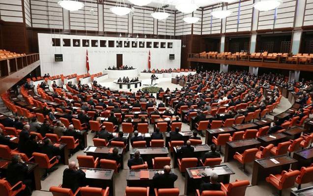 Türkiyə parlamenti 1 həftəlik işini dayandırdı
