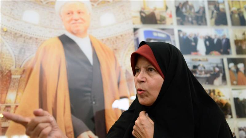 İranın keçmiş prezidentinin qızı həbs edildi