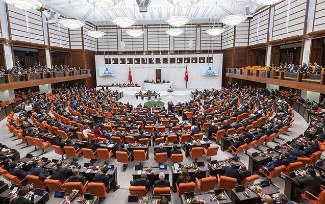 Türkiyə parlamenti yeni sədr seçəcək