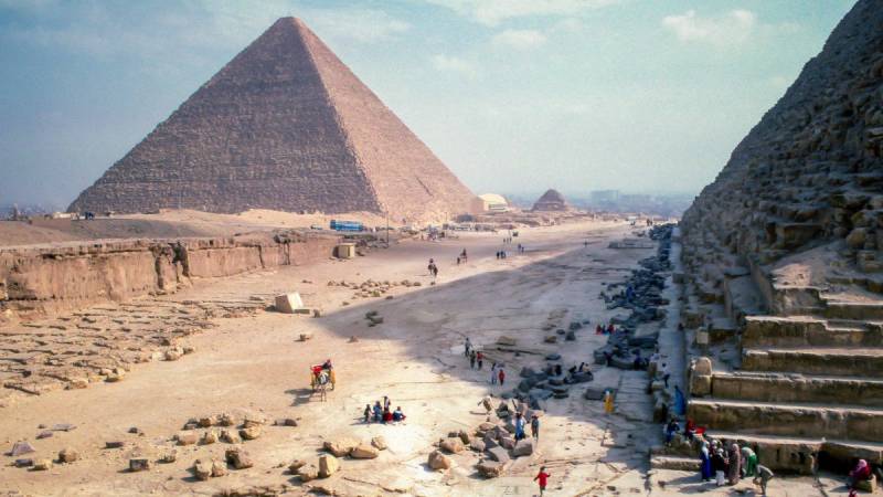 Xeops Piramidasında ən mühüm beynəlxalq kəşf