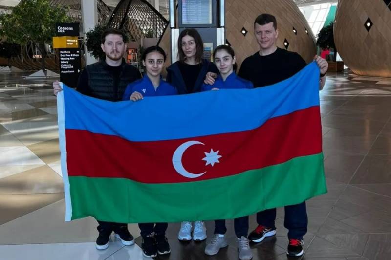 Azərbaycan gimnastları dünya kubokuna yola düşdülər
