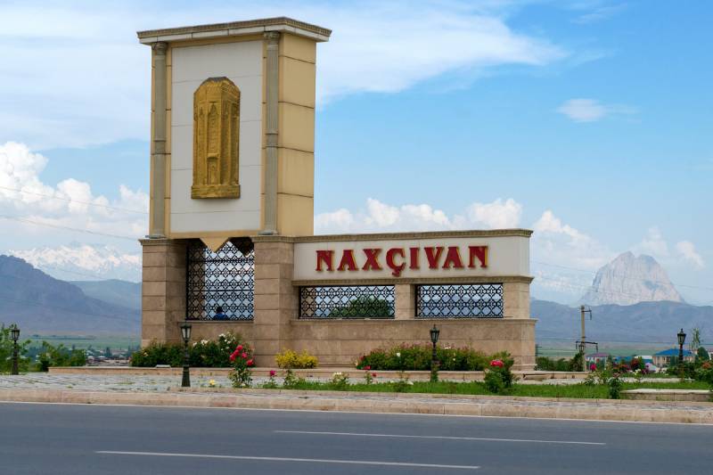 Naxçıvanda erkən evliliyin qarşısı alındı