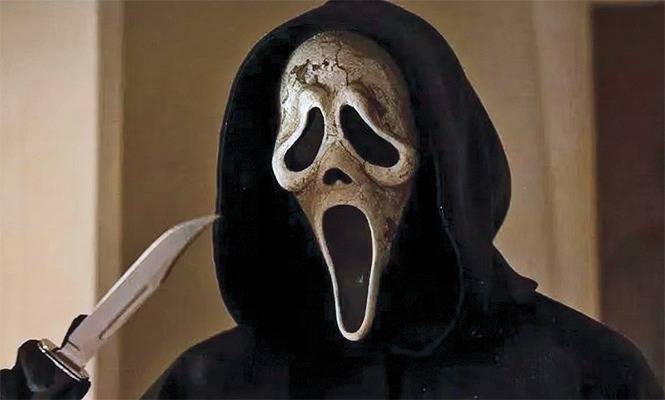 ABŞ-da “Scream” filmi gerçək oldu: “Filmdəki kimi geyinib qonşusunu kəsdi”