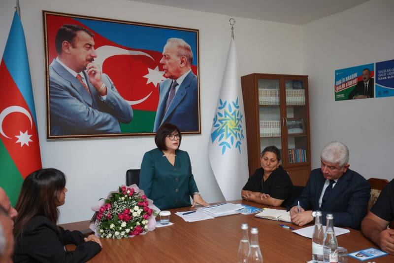 “Yenidən Yeni Azərbaycan Partiyasının namizədinə etimad göstərəcəyik” - FOTOLAR