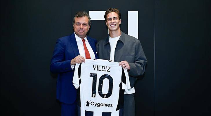 Türk ulduz “Juventus”un yeni 10 nömrəsi oldu 