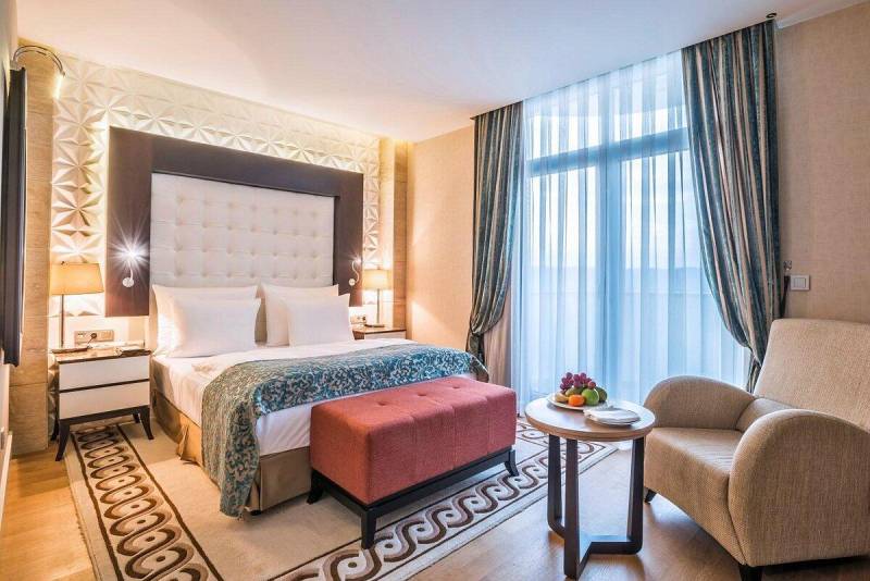 Bakıda hoteldə yoxlama aparıldı - CƏRİMƏLƏNDİ