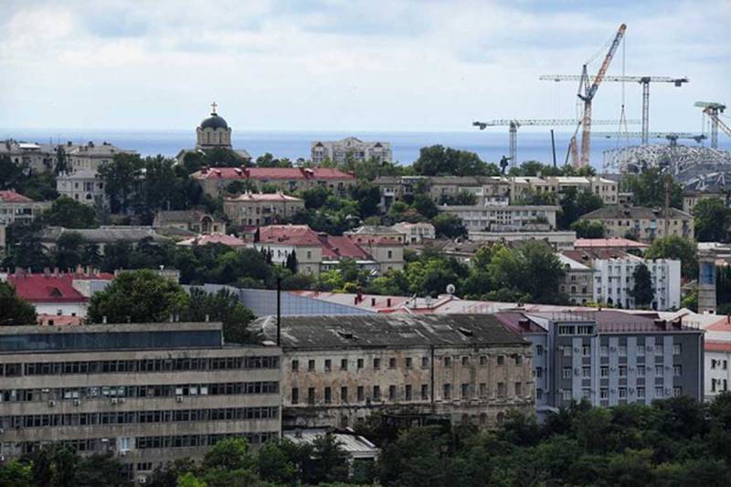 Ukrayna Ordusu Sevastopola zərbə endirib - Ölənlər və yaralılar var