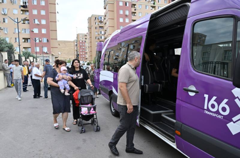 65 nəfər də Laçına yola salındı - FOTO