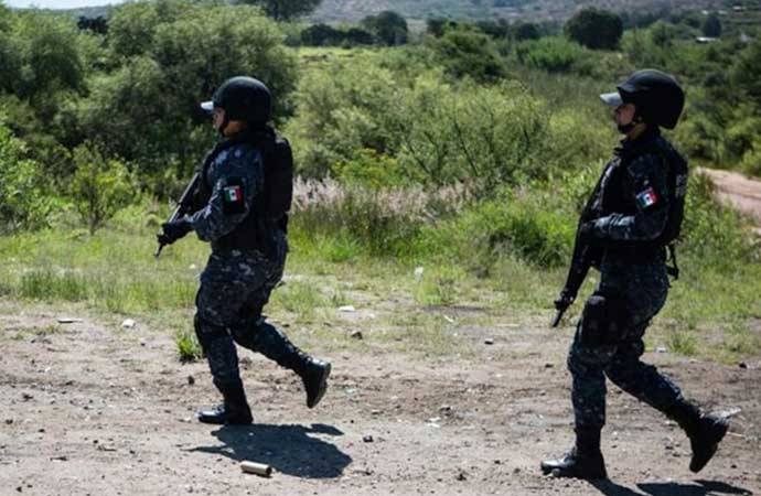 Meksikada güllələnən 10 nəfərin cəsədi tapıldı