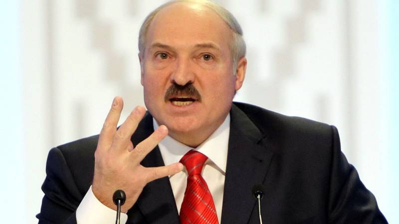 Lukaşenko Rəisinin ölümünə görə bu ölkəni günahlandırdı