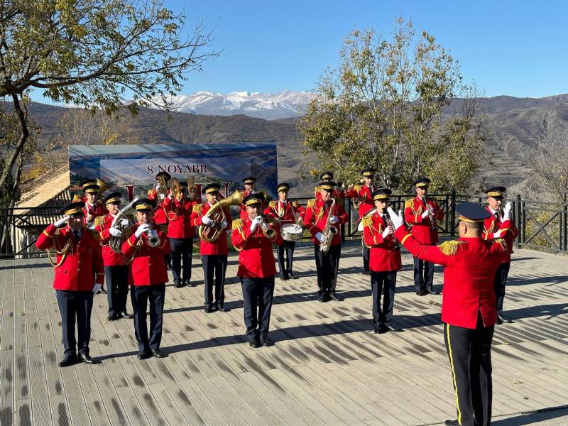 Azad torpaqlarda bayram konsertləri təşkil olundu - FOTO