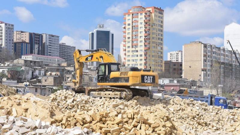 Bakıda bu ərazilər plana düşdü: 240 min nəfər işə götürüləcək - FOTO