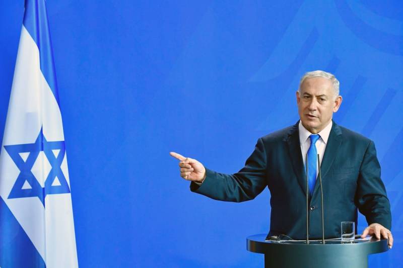 Netanyahu İranın hücumundan danışdı 