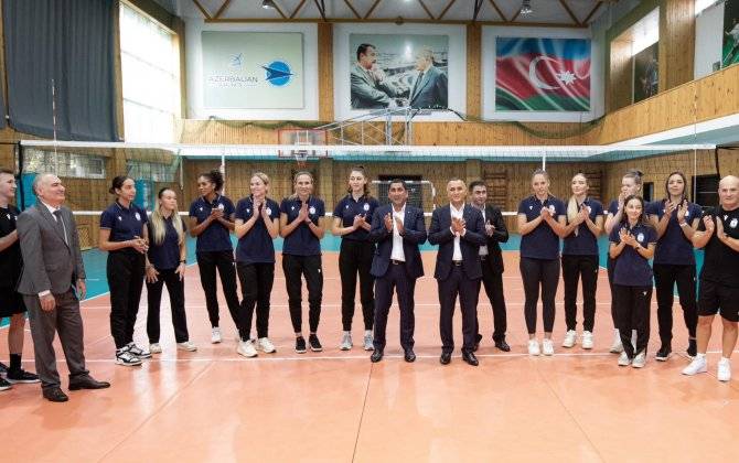 2 böyük şirkət Milli Aviyasiya Akademiyasının voleybol klubunun ortaq sahibləri oldu - FOTO