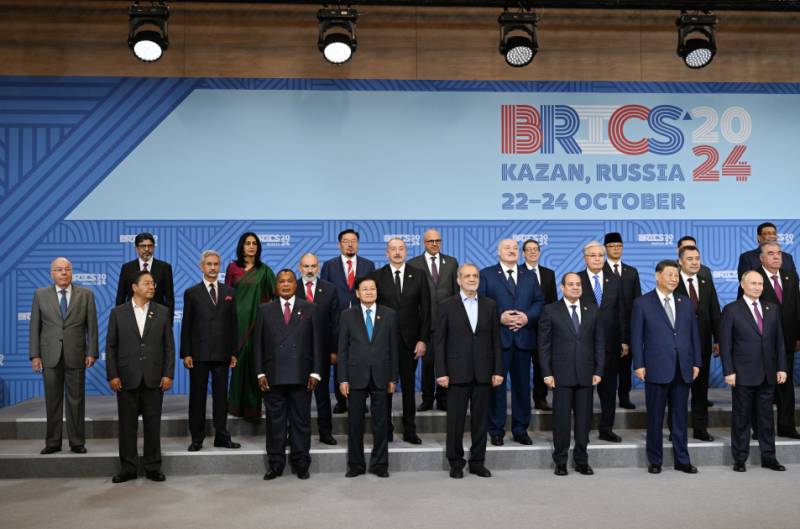 13 ölkə BRICS-in tərəfdaş statusunu aldı - SİYAHI