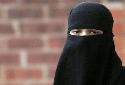 İsveçrədə çadra və niqab qadağan edildi