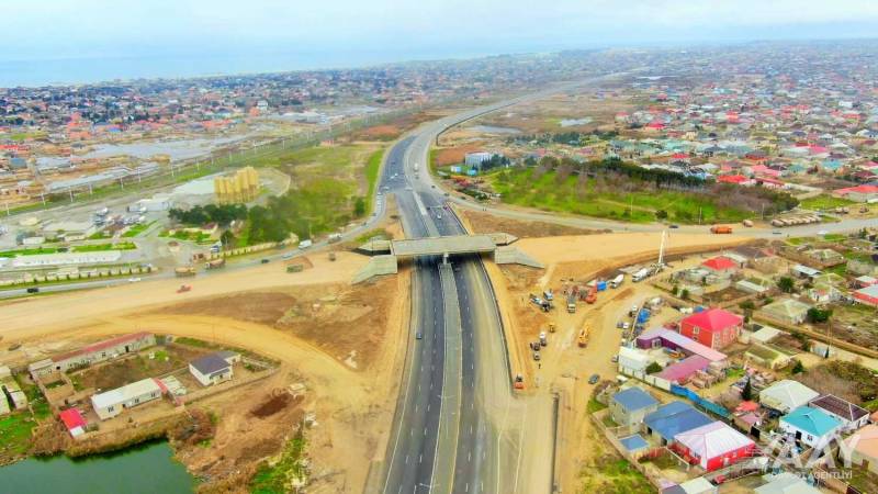 Bakıda tikilən yol qovşağında ən son görüntülər - VİDEO/FOTO