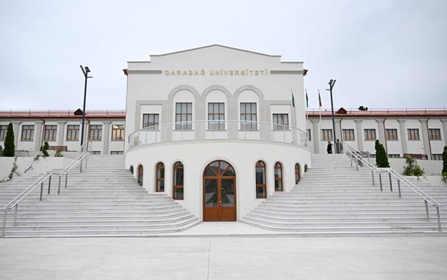 Qarabağ Universitetində ilk semestr imtahanları - FOTOLAR