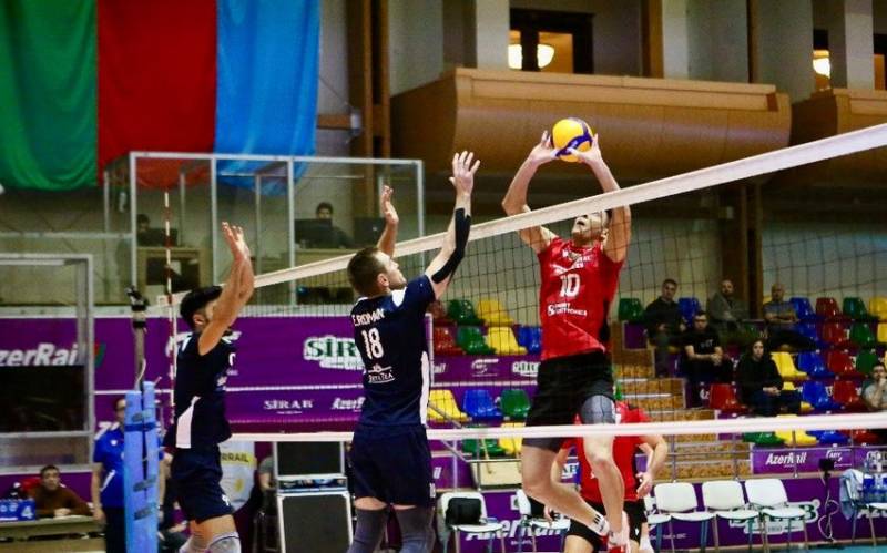 Kişi voleybolçular arasında VII tura yekun vuruldu 