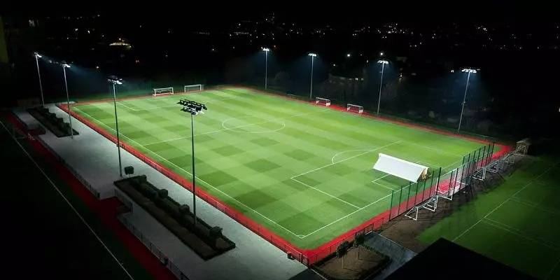 Bakıda 1 milyona minifutbol meydançası tikiləcək 